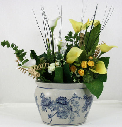 Ceramic Planter, Vintage Blue & White Magnolia Design